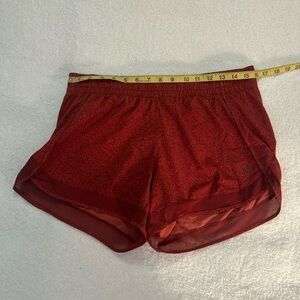 Athleta Mesh Racer Run Shorts Rust Red Speckled Size M